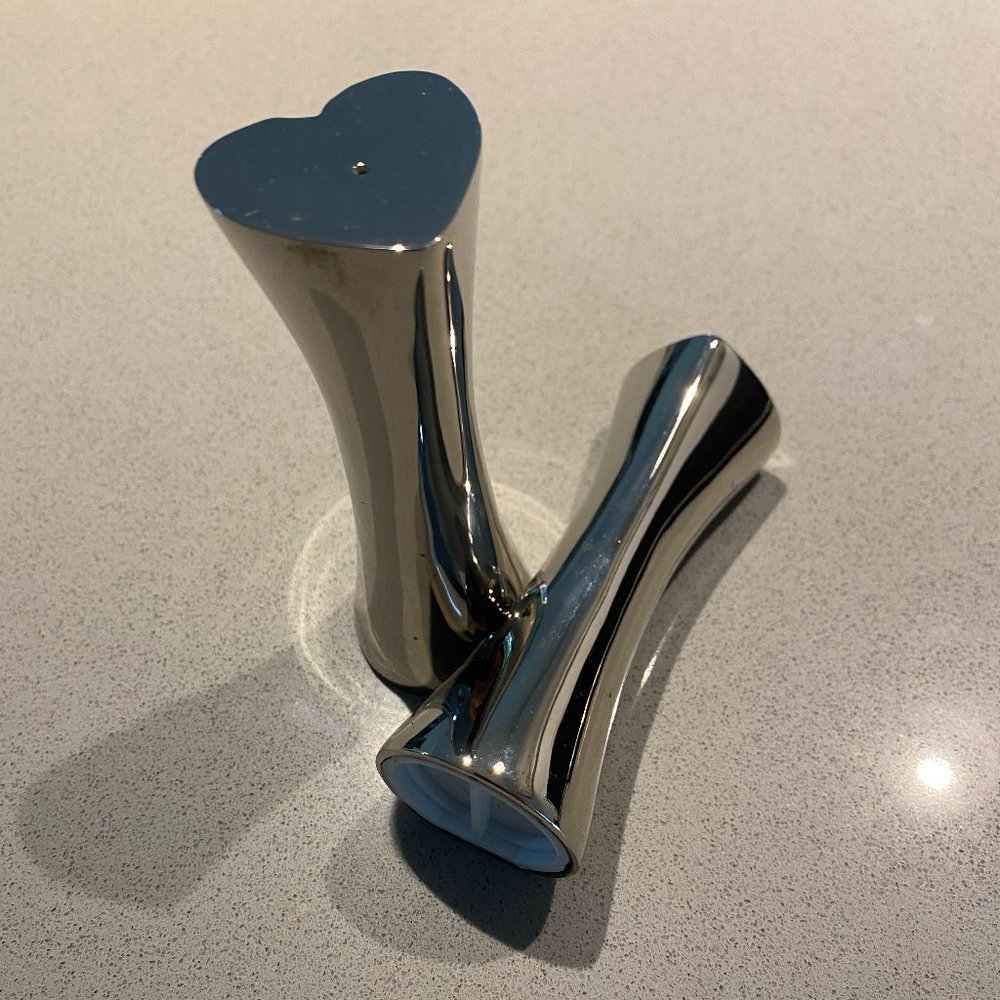 SILVER PLATED SALT & PEPPER SHAKERS - Picture 2 of 3
